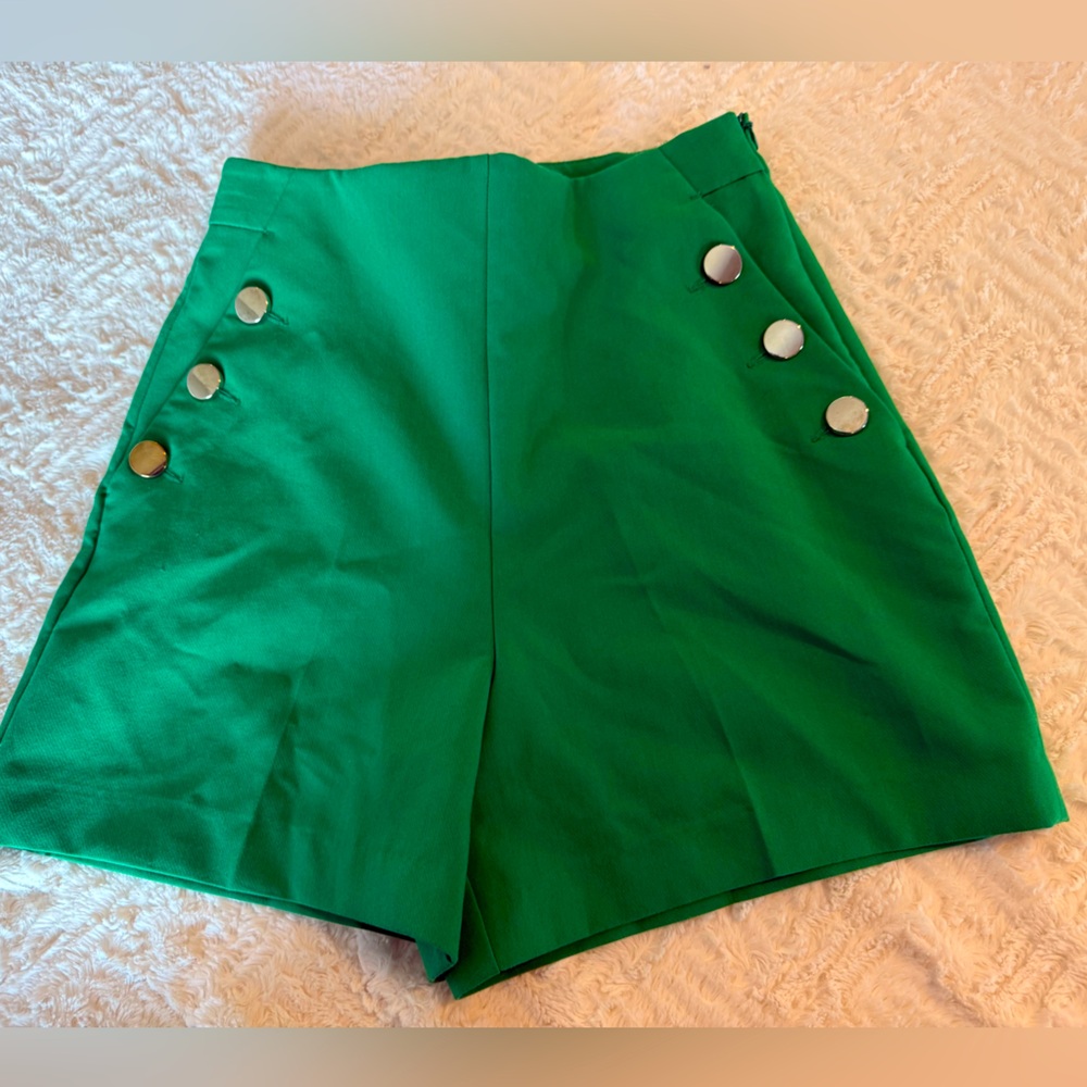 Zara Green High Waist Women's Shorts